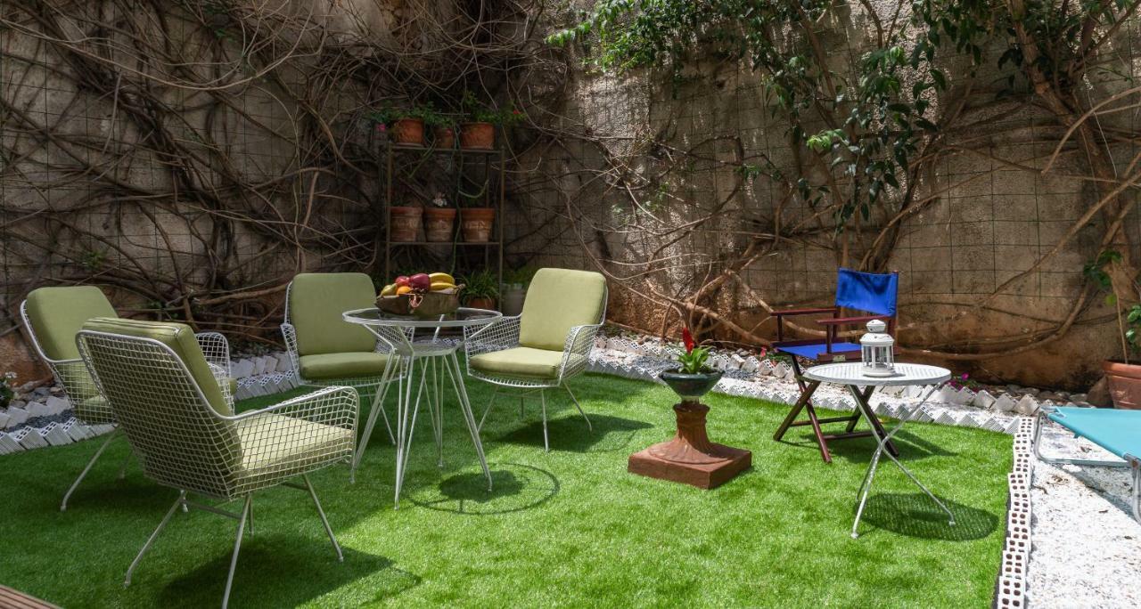 Апартаменты Acropolis Koukaki Loft Private Garden Афины Экстерьер фото
